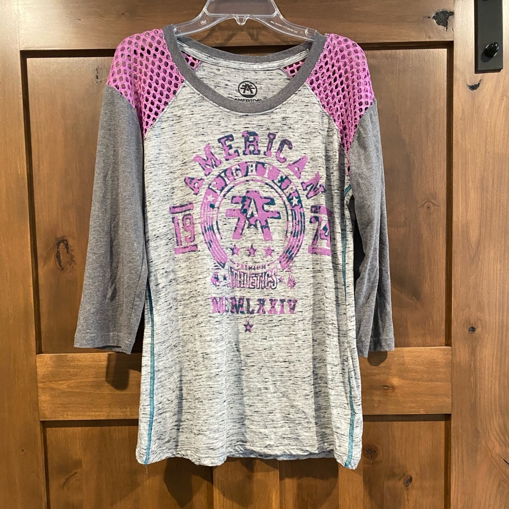 3/4 sleeve t shirt
